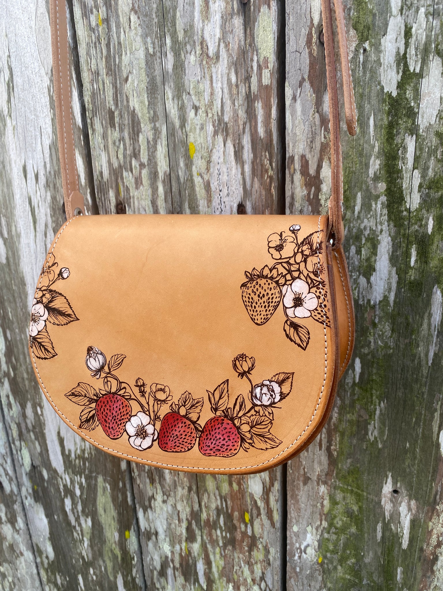 Rustic Western Hand Tooled Leather Coin Purse -Red Cat (p550) - Mission Del  Rey Southwest