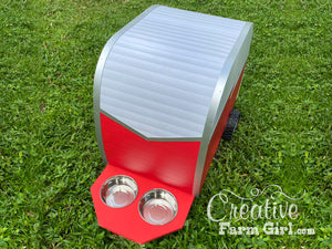 Dog House Camper-Red, Black & White Creative Farm Girl
